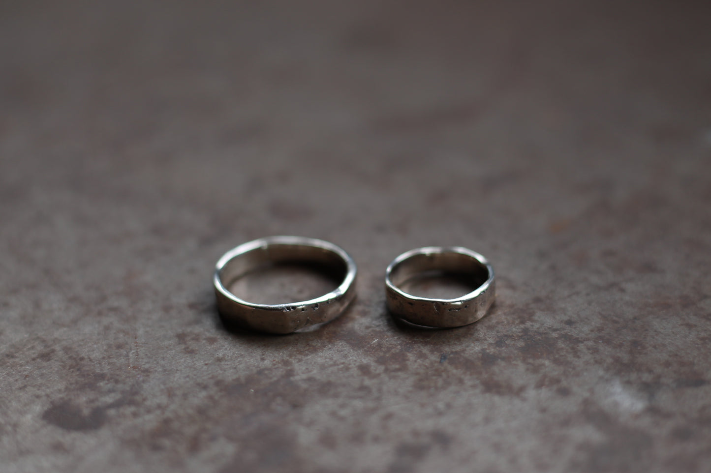 alianzas chatas de plata
